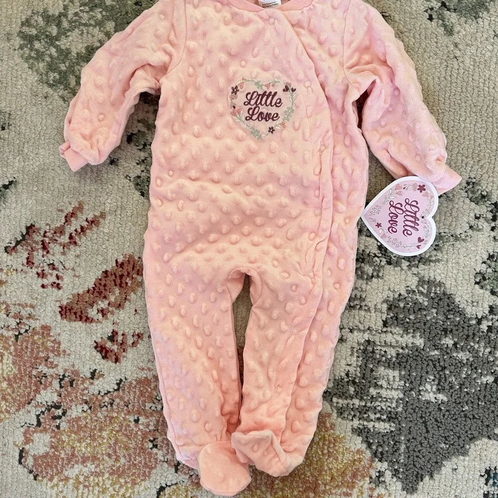 New Little Beginnings ‘Little Love’ Girl Soft Luxury snap footies sleep &Play